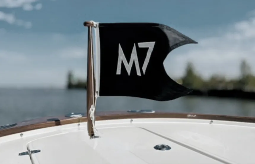 m7-flag-on-a-boat-mobile@2x